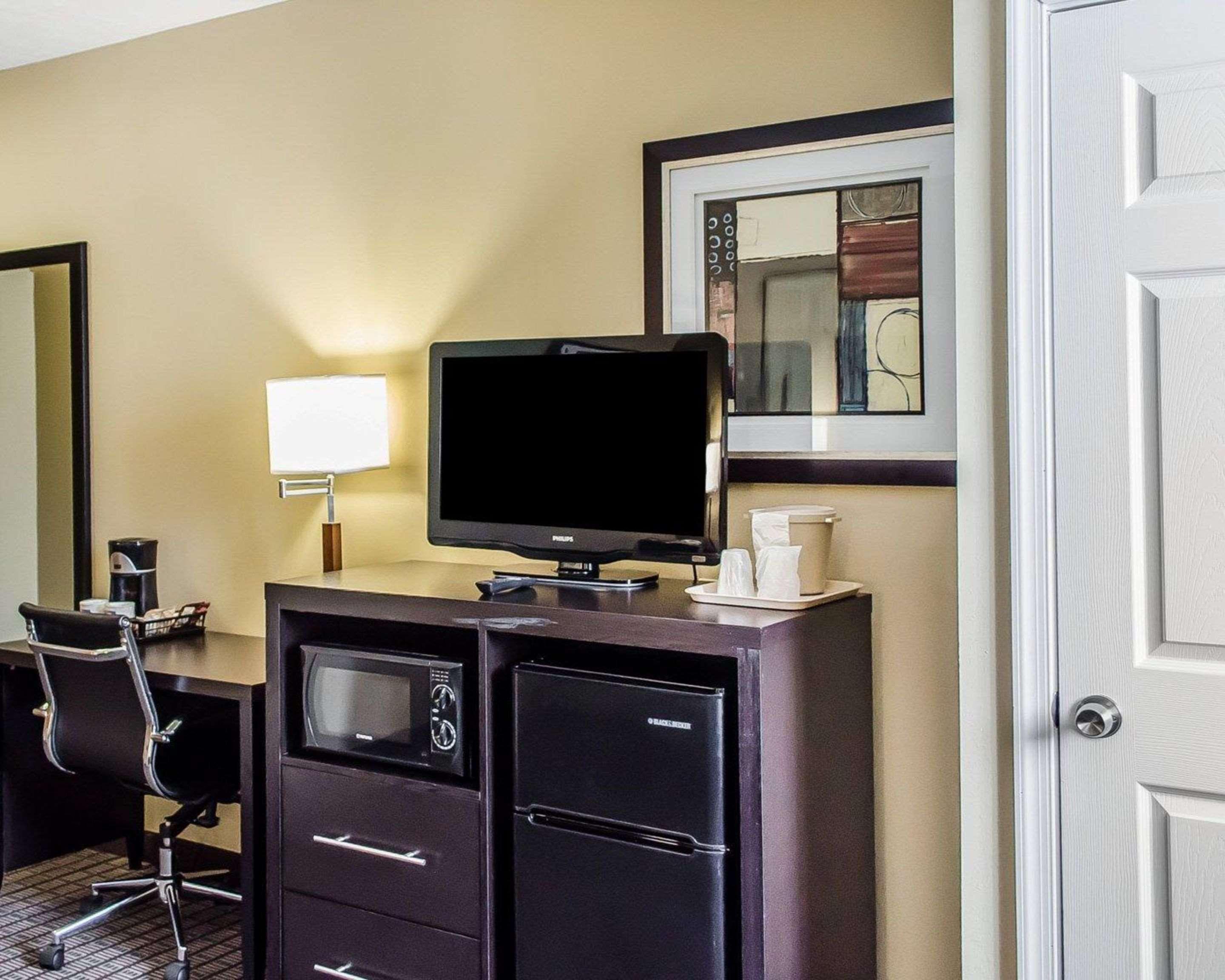 Surestay By Western Lebanon Valley Hotel 3*