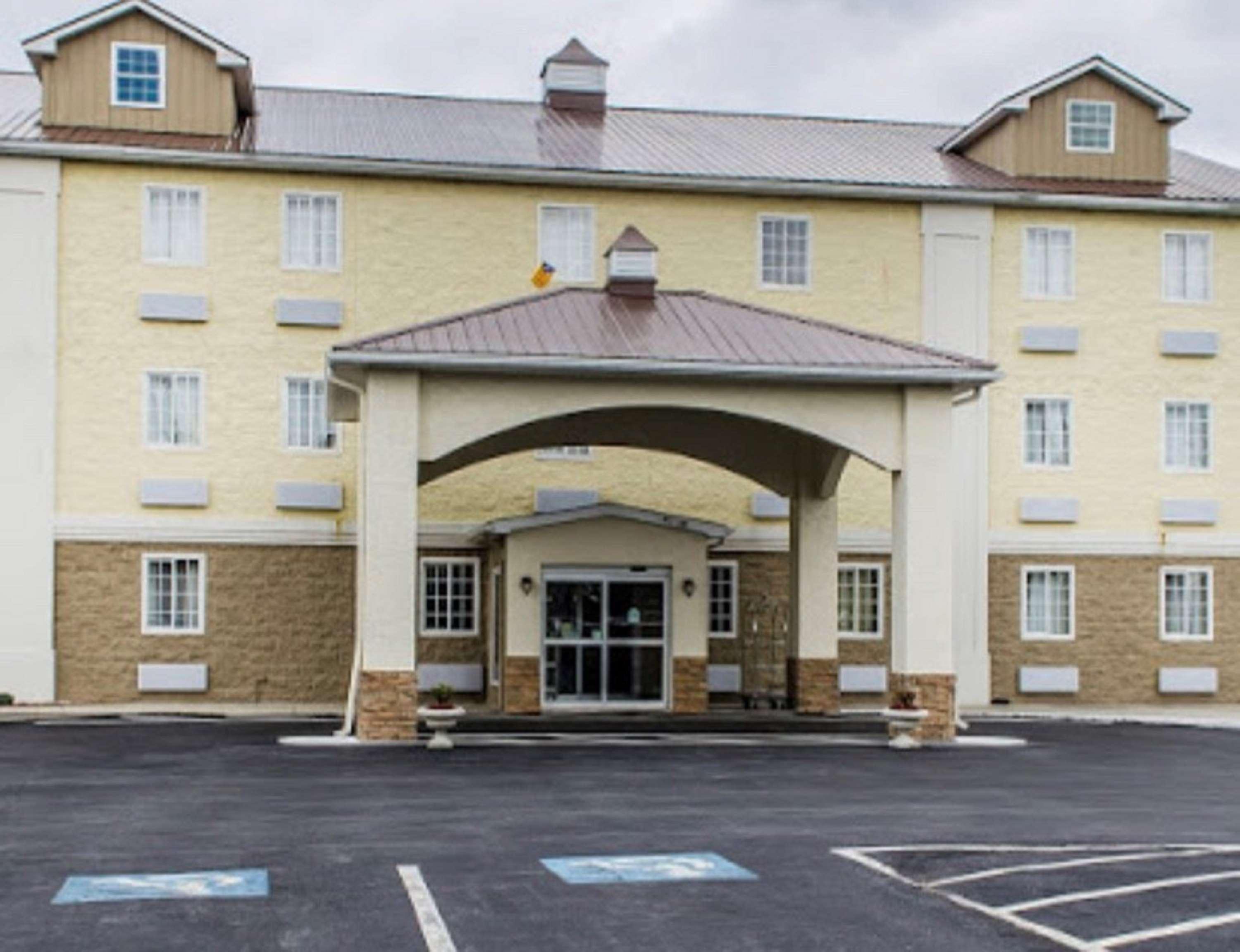 Surestay By Western Lebanon Valley 3*