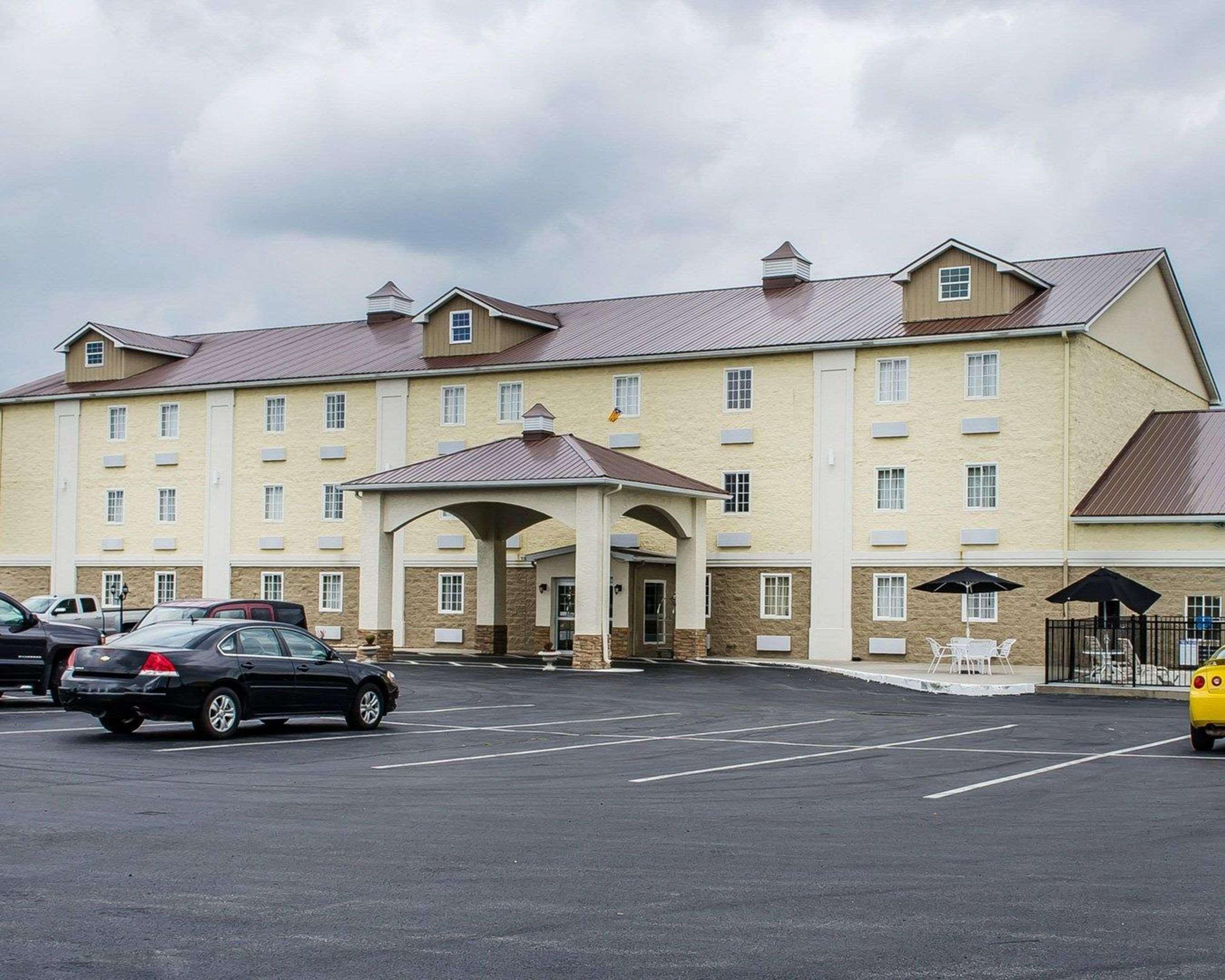 Surestay By Western Lebanon Valley 3*